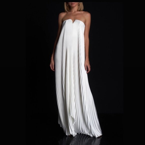 L'idee Dresses & Skirts - Lidee Black Tie Gown - Ivory